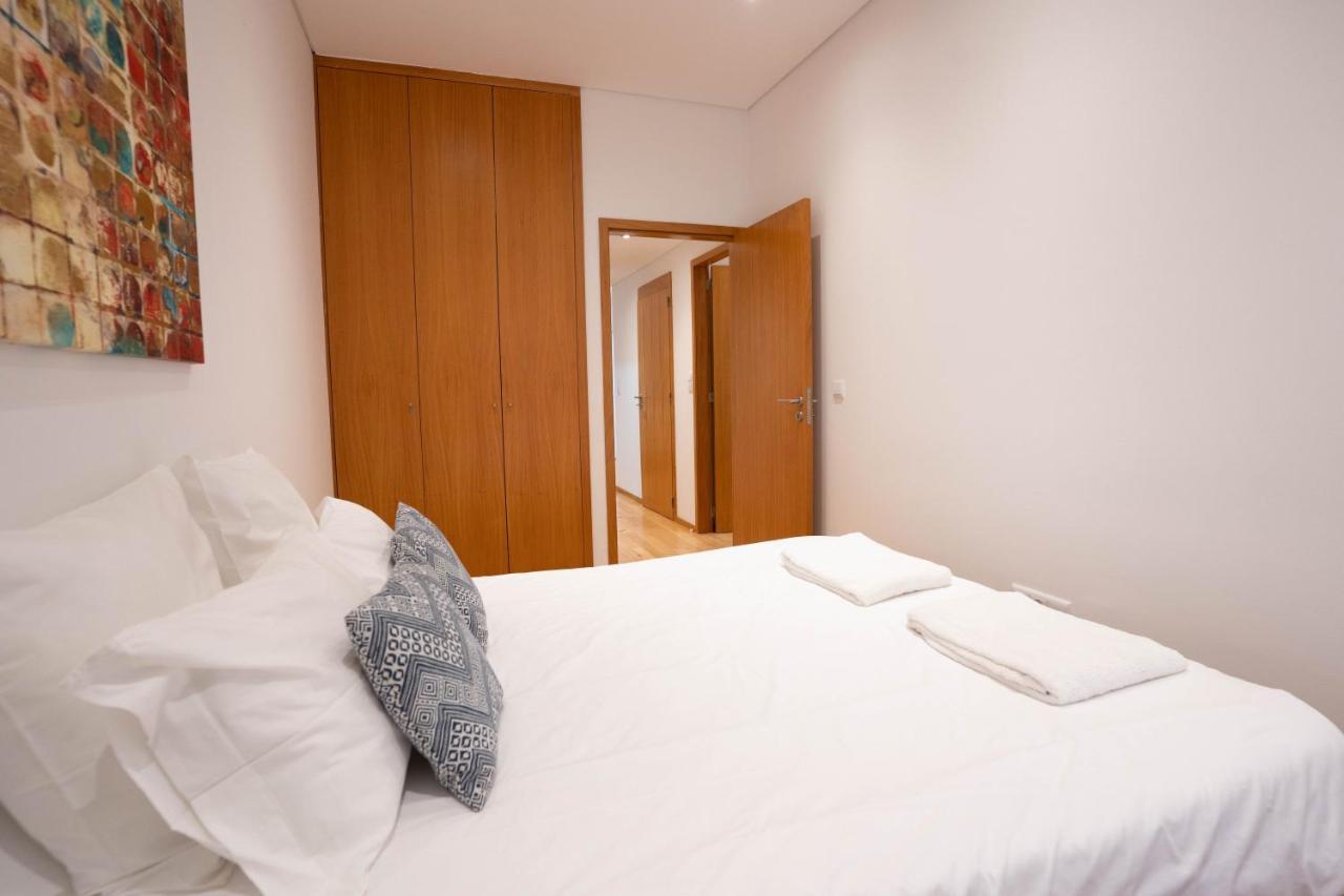 Downtown Porto Relaxed Apartment With Private Yard Eksteriør bilde