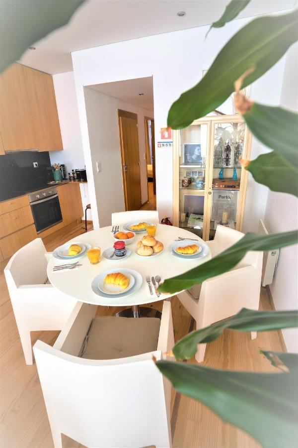 Downtown Porto Relaxed Apartment With Private Yard Eksteriør bilde